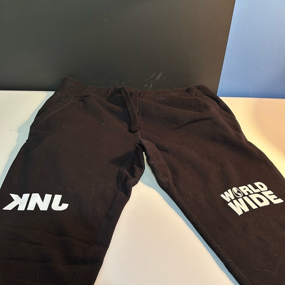 KNJ World Wide Sweatpants
